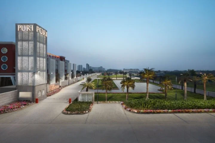 Luxury gated residential apartments in Puri Kohinoor Sector 89 Faridabad