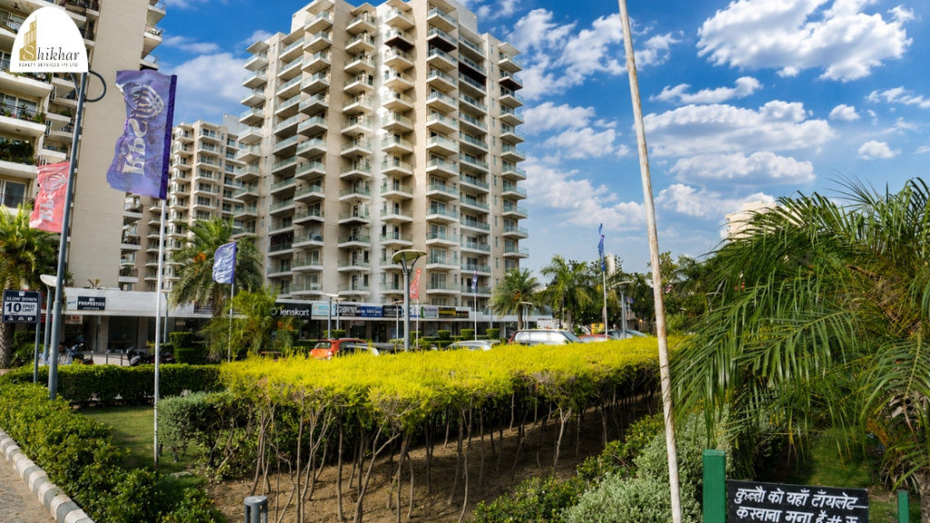 RPS Auria Faridabad premium residential apartments in RPS City Sector 88 showcasing contemporary architecture, luxury lifestyle amenities, green open spaces, clubhouse, and spacious homes for modern families.