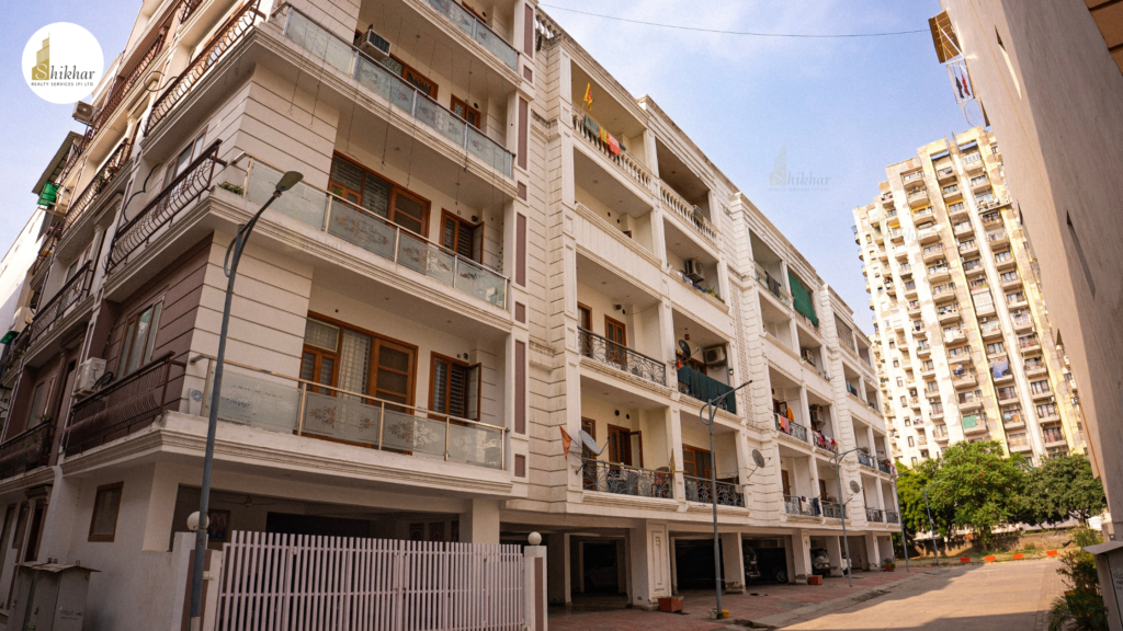 Dedicated parking facilities available for residents at RPS Palm Drive