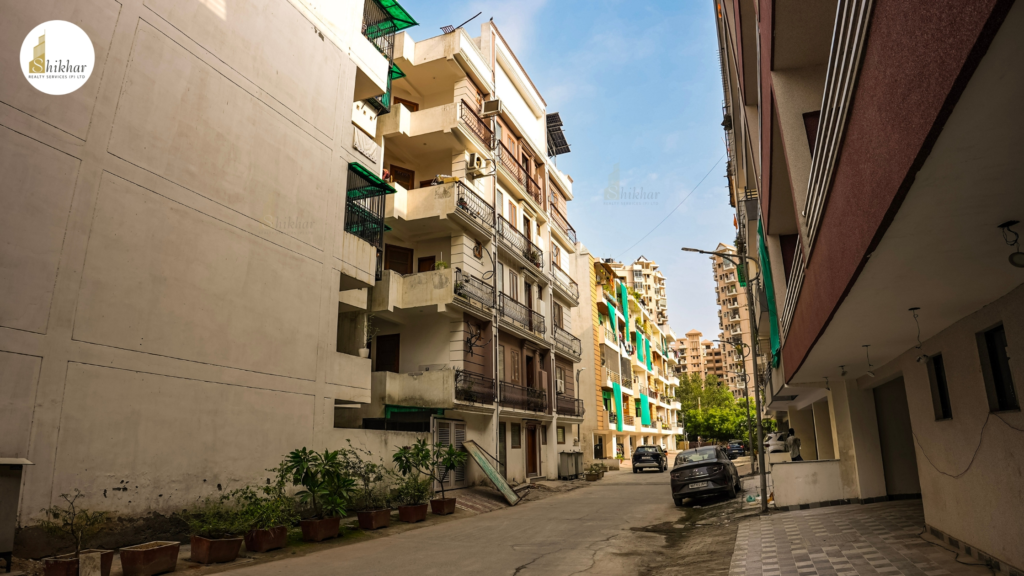 Prime location of RPS Palm Drive with excellent connectivity across Faridabad