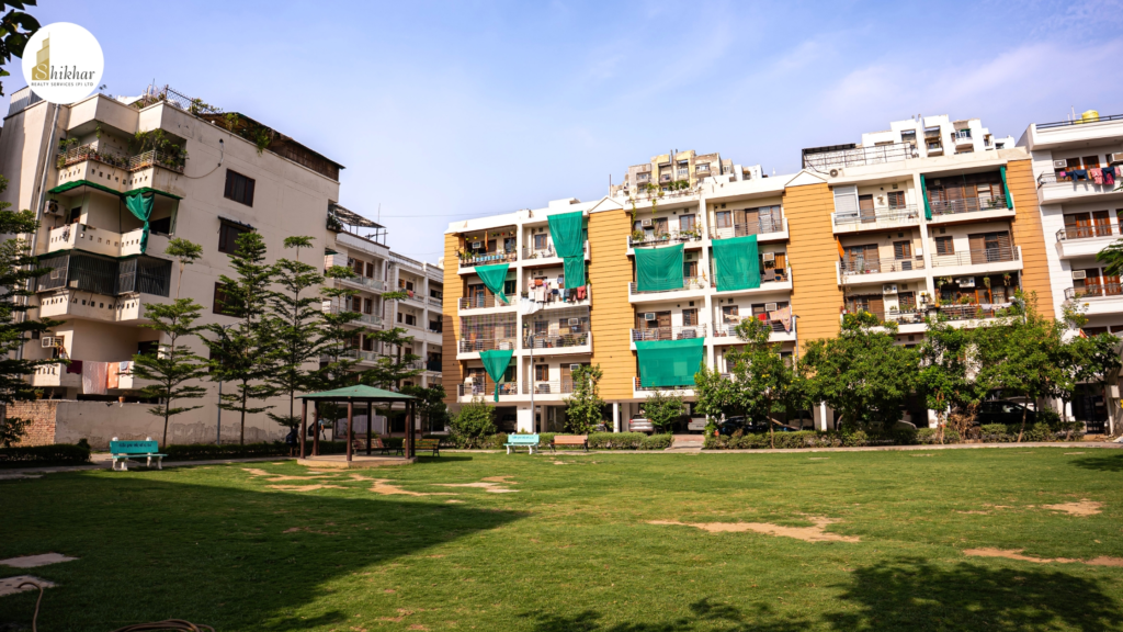 Main entrance of RPS Palm Drive Sector 88 Faridabad