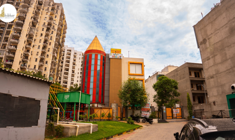 RPS Palms Sector 88 Greater Faridabad premium 3 BHK independent floors surrounded by landscaped green spaces
