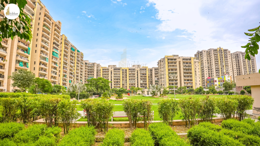 RPS Savana premium apartments near NH-19 Faridabad