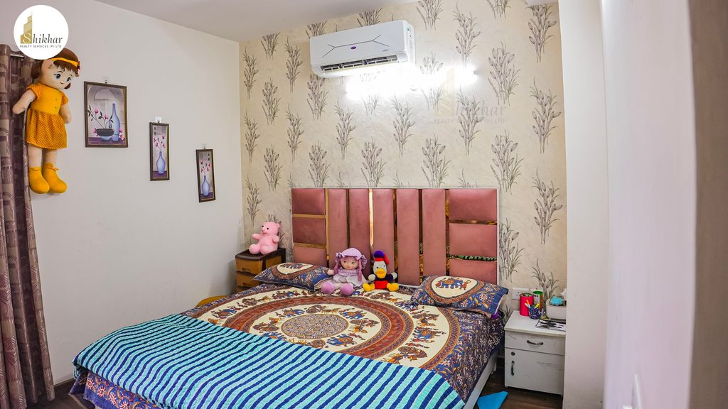 BPTP Discovery Park high rise apartments Sector 80 Faridabad