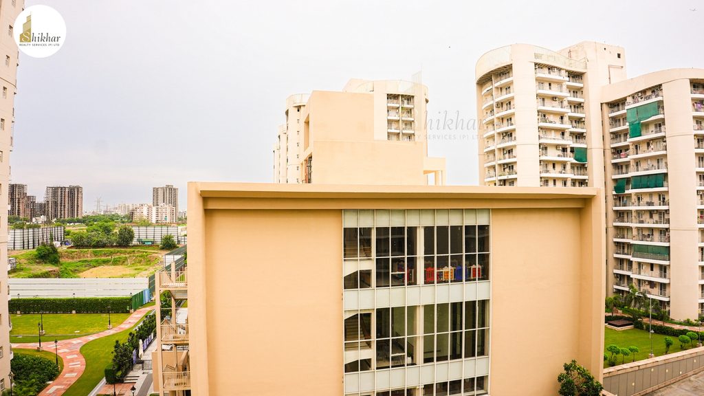 BPTP Discovery Park 2 BHK and 3 BHK apartments in Faridabad