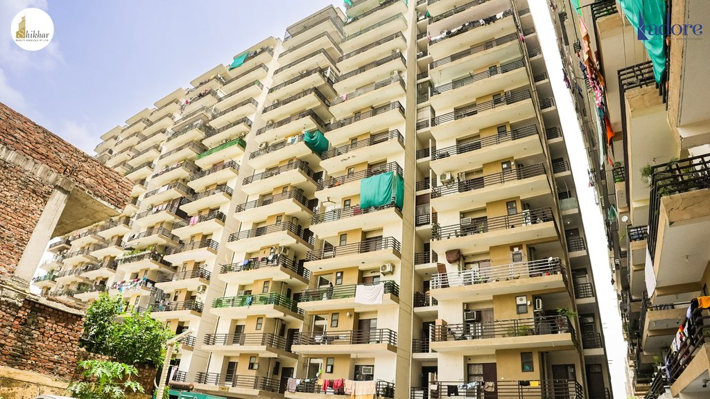 Adore Samriddhi entrance in Sector 89 Faridabad