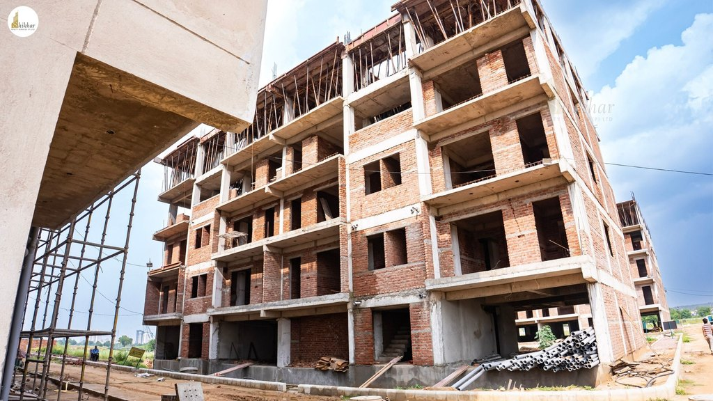 grace resilviaa sector 78 property review