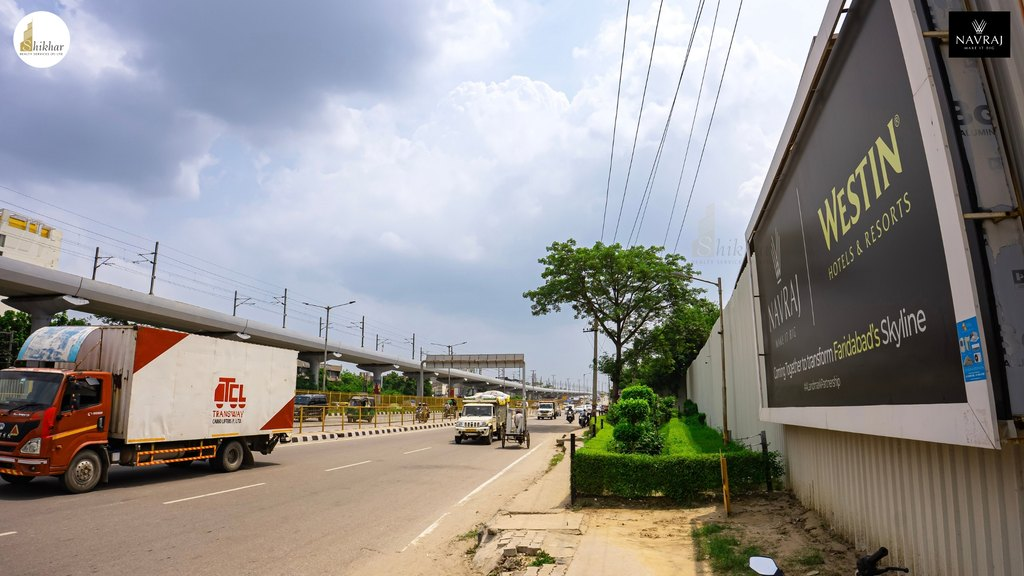 navraj-the-marq-mathura-road-retail-space.jpg