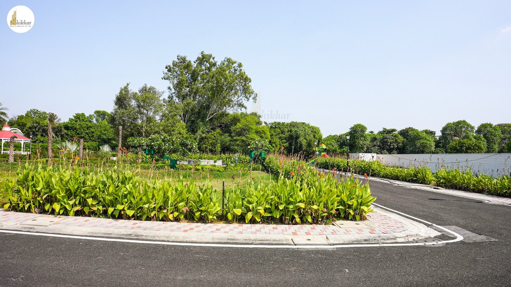 newstone-coral-park-clubhouse-amenities.jpg